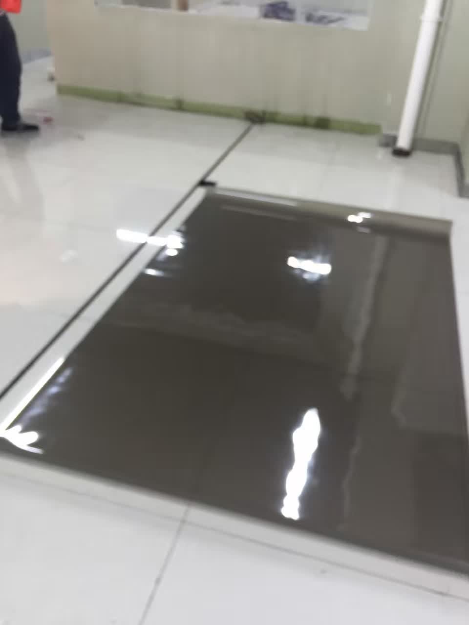 2.2X1.3 一百寸背投触摸屏 会议室 演示厅 — 现场照片 2